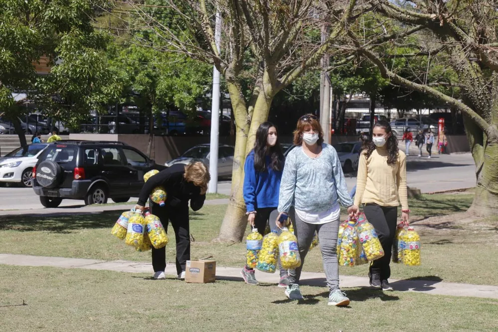 ECOOBJETIVO FOTO VILLA CARLOS PAZ ECOCANJE 1