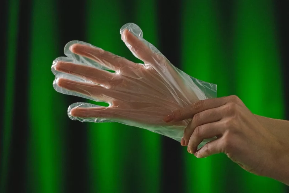 ECOOBJETIVO FOTO PLASTICOS DESECHABLES 1