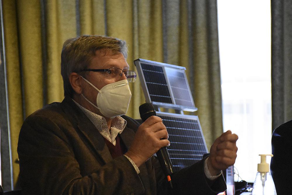 ECOOBJETIVO FOTO GOBIERNO ENERGIA RENOVABLE 2