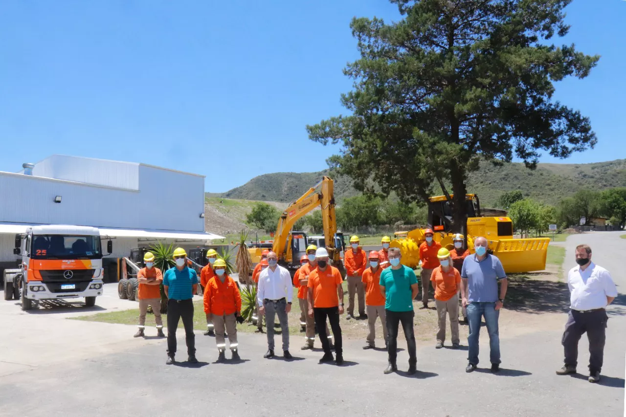 ECOOBJETIVO FOTO VILLA CARLOS PAZ MAQUINARIA CENTRO AMBIENTAL 1