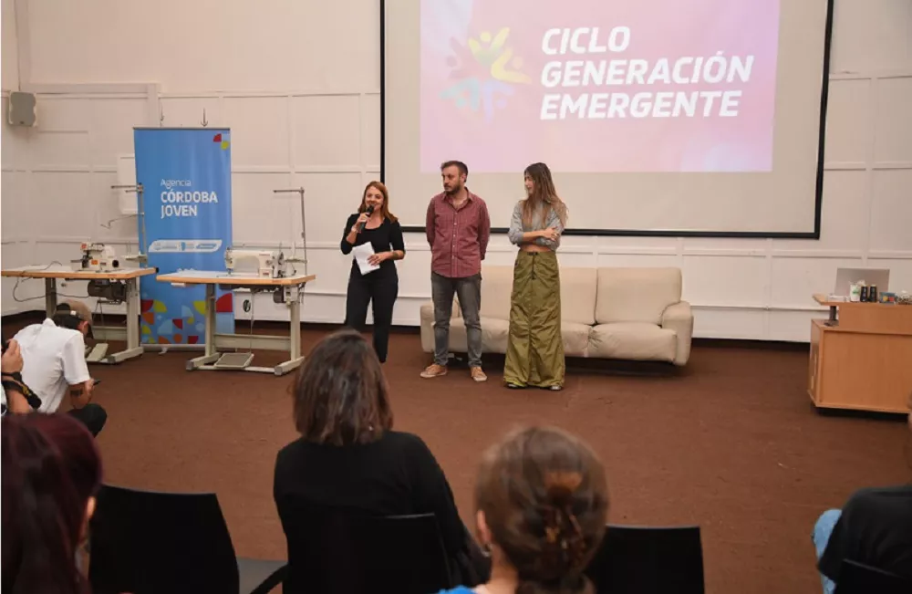 reciclar e intervenir prendas 2