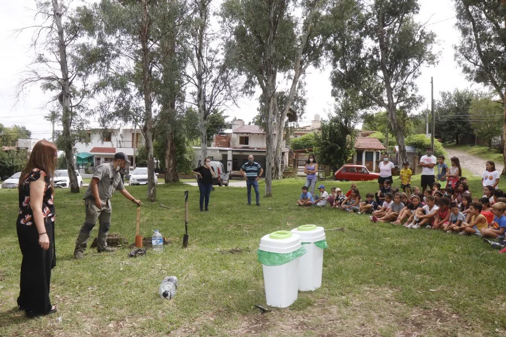 ECOOBJETIVO FOTO VILLA CARLOS PAZ DIA EDUCACION AMBIENTAL 2