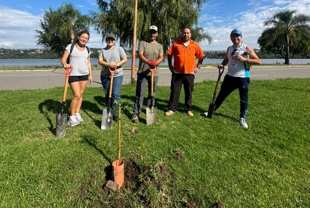 ECOOBJETIVO FOTO VILLA CARLOS PAZ FORESTACION LAGO