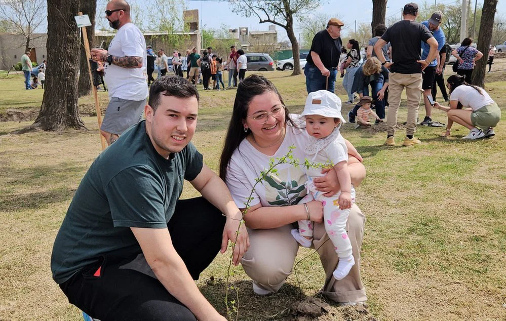 ECOOBJETIVO FOTO BELL VILLE ARBOL BEBES