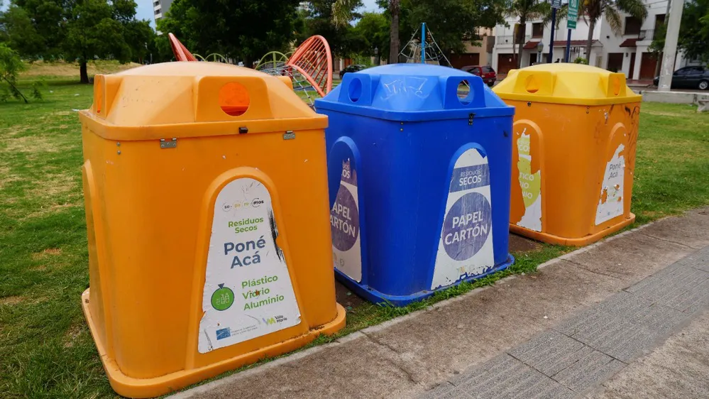 ECOOBJETIVO FOTO VILLA MARIA CAMPANAS RESIDUOS RECICLADO