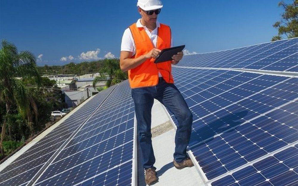 ECOOBJETIVO FOTO EMPLEOS VERDES ENERGÍA SOLAR VCP
