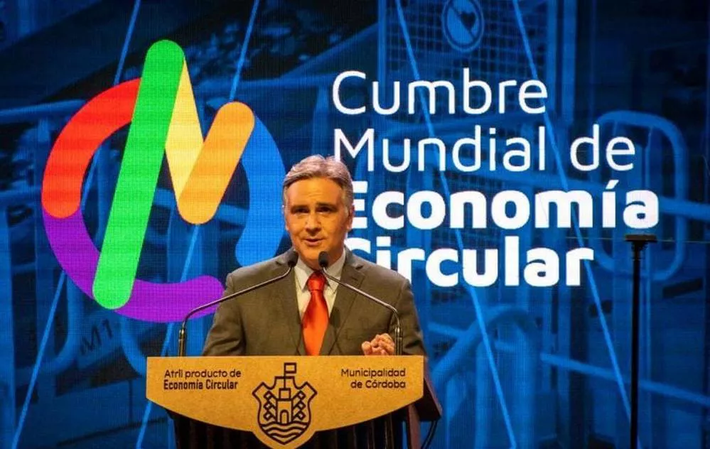 ECOOBJETIVO FOTO LLARYORA CUMBRE CIERRE