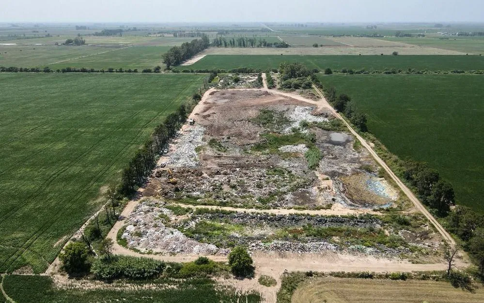 ECOOBJETIVO FOTO CHIPION PAQUITA CICATRIZACION BASURAL 4