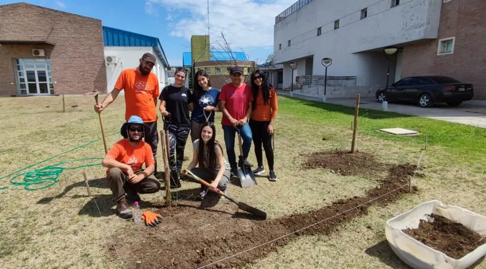 ECOOBJETIVO FOTO VILLA MARIA Proyecto Bosque Poético Literario (2)