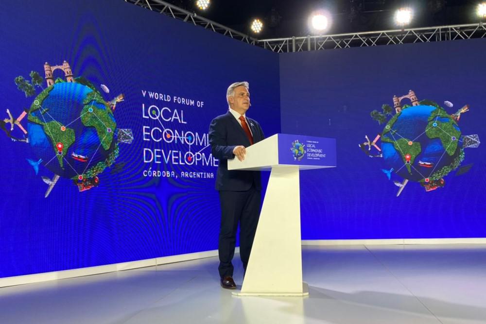 Martin-Llaryora-Apertura-LedWorldForum2021