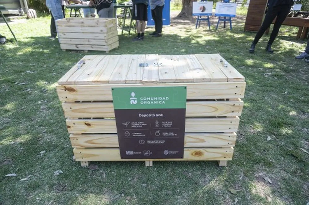 ECOOBJETIVO FOTO ROSARIO COMPOSTERA