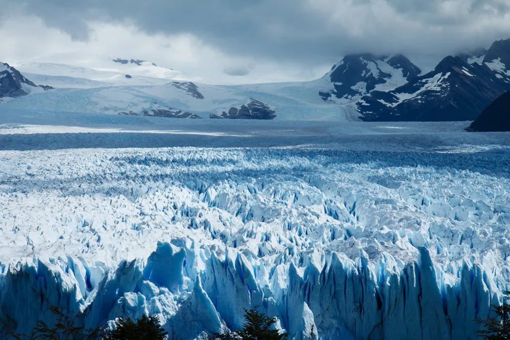 argentina-perito-moreno-glacier