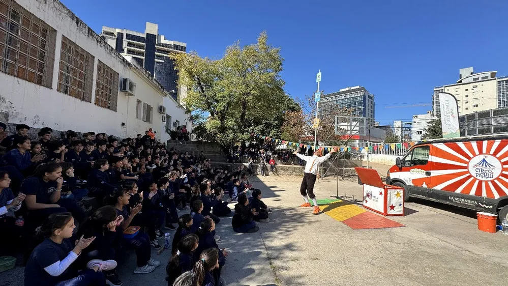 ECOOBJETIVO FOTO VILLA CARLOS PAZ CIRCO EDUCACION AMBIENTAL 1