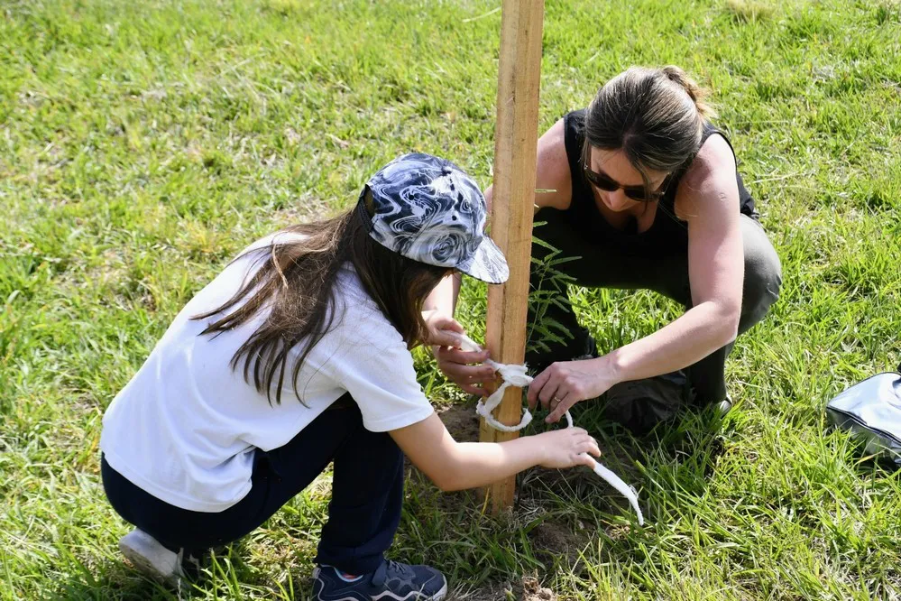 ECOOBJETIVO FOTO RIO CUARTO PLANTACION COLEGIO LA MERCED 1