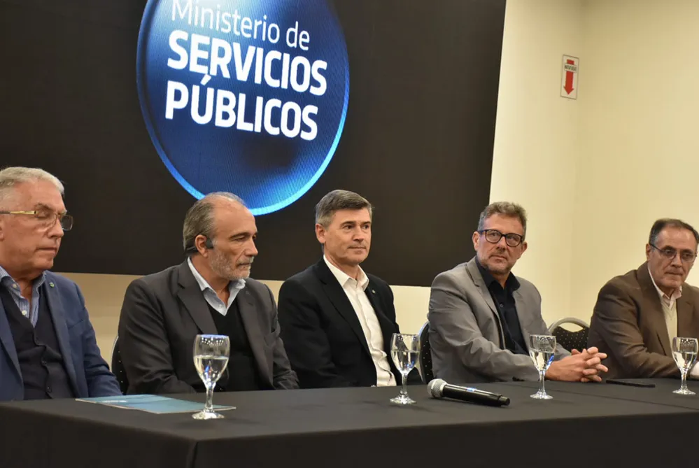 ECOOBJETIVO FOTO ENERGIAS RENOVABLES CONVENIO