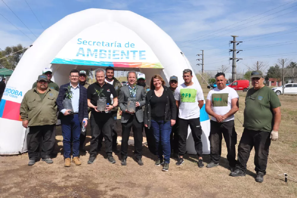 Secretaría de Ambiente realizó una jornada de forestación con municipalidad de San Francisco