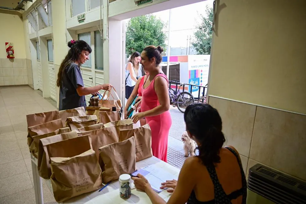 ECOOBJETIVO FOTO VILLA MARIA ECOCANJE LOS OLMOS 1