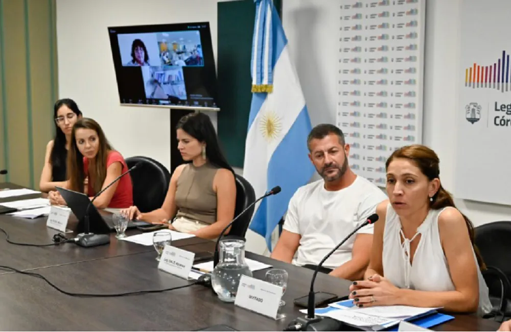 Tribunal Administrativo Ambiental victoria flores