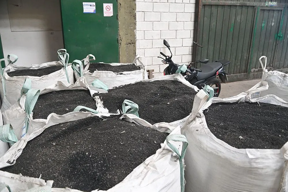 ECOOBJETIVO FOTO NEUMATICOS FUERA DE USO PCIA 3