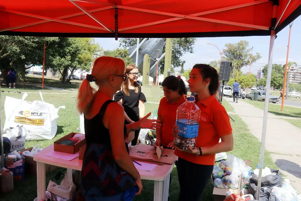 ECOOBJETIVO FOTO VILLA CARLOS PAZ ECOCANJE DICIEMBRE 5