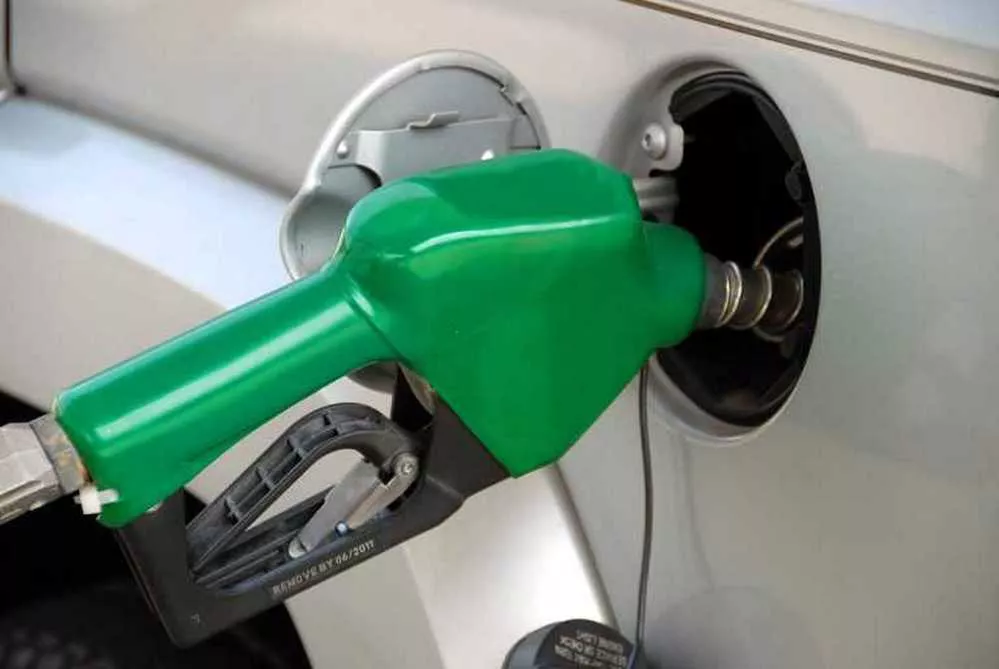 ECOOBJETIVO FOTO GASOLINA SIN PLOMO