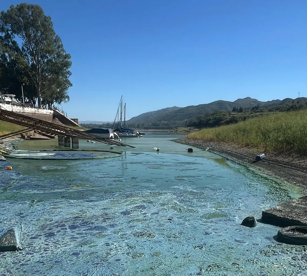 ECOOBJETIVO FOTO VILLA CARLOS PAZ SANEAMIENTO LAGO RECLAMO 1