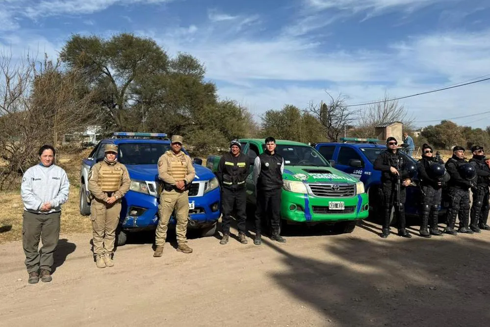 ECOOBJETIVO FOTO POLICIA AMBIENTAL SECUESTRO TRASLASIERRA 3